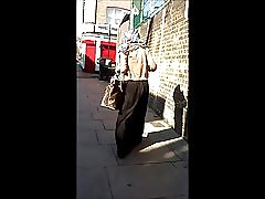 Nadržaná dospievajúci hoejabi