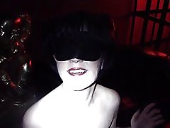 V porno filmy nadržaných cum