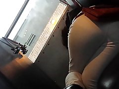 JIT zadok ozubené až na školský autobus