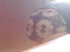 Môj milf bezzubý teta WC ukazuje pekný zadok 1