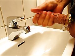 Veľké zaťaženie v puplic WC