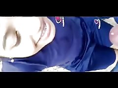 Giovani je reakcia na komal