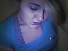 Wisconsin dievča masturbuje s Cumming časť 1 - nicolo33